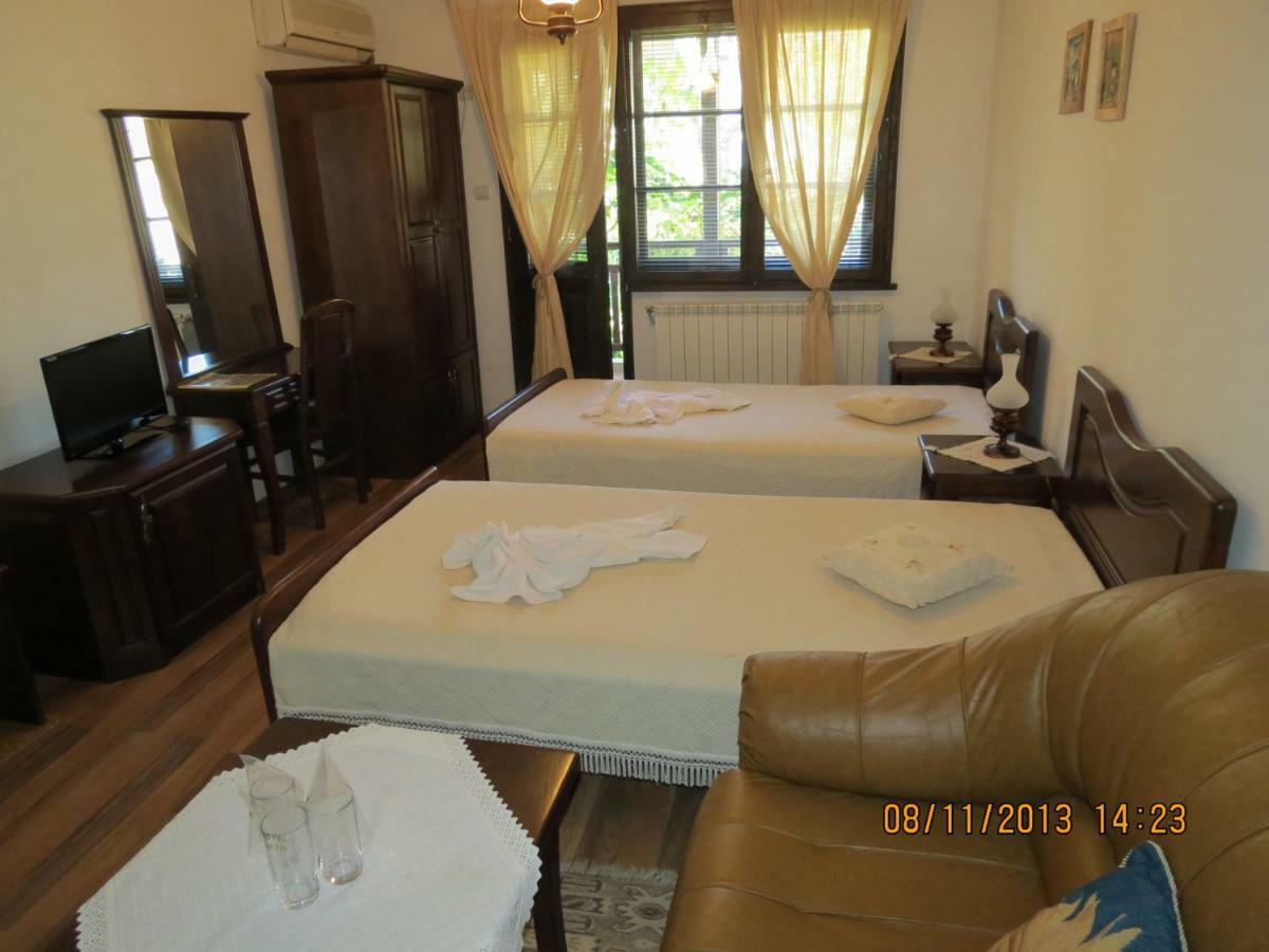 Guest house Oazis 3*